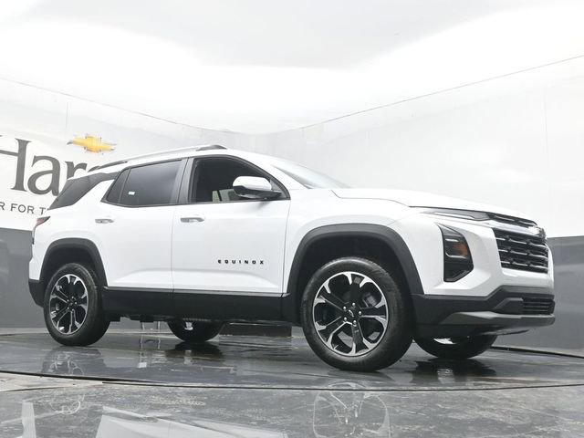 New 2026 Chevrolet Equinox LT w/ Convenience Package II image 2