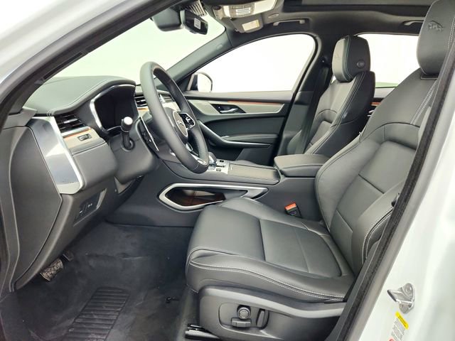 Used 2026 Jaguar F-PACE R-Dynamic S image 21