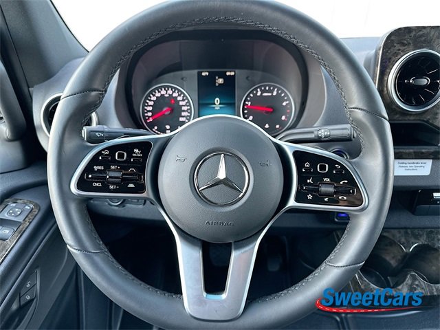 Used 2023 Mercedes-Benz Sprinter 3500 image 17