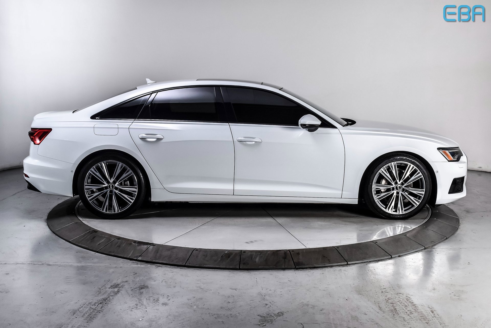 Used 2022 Audi A6 Premium Plus image 7