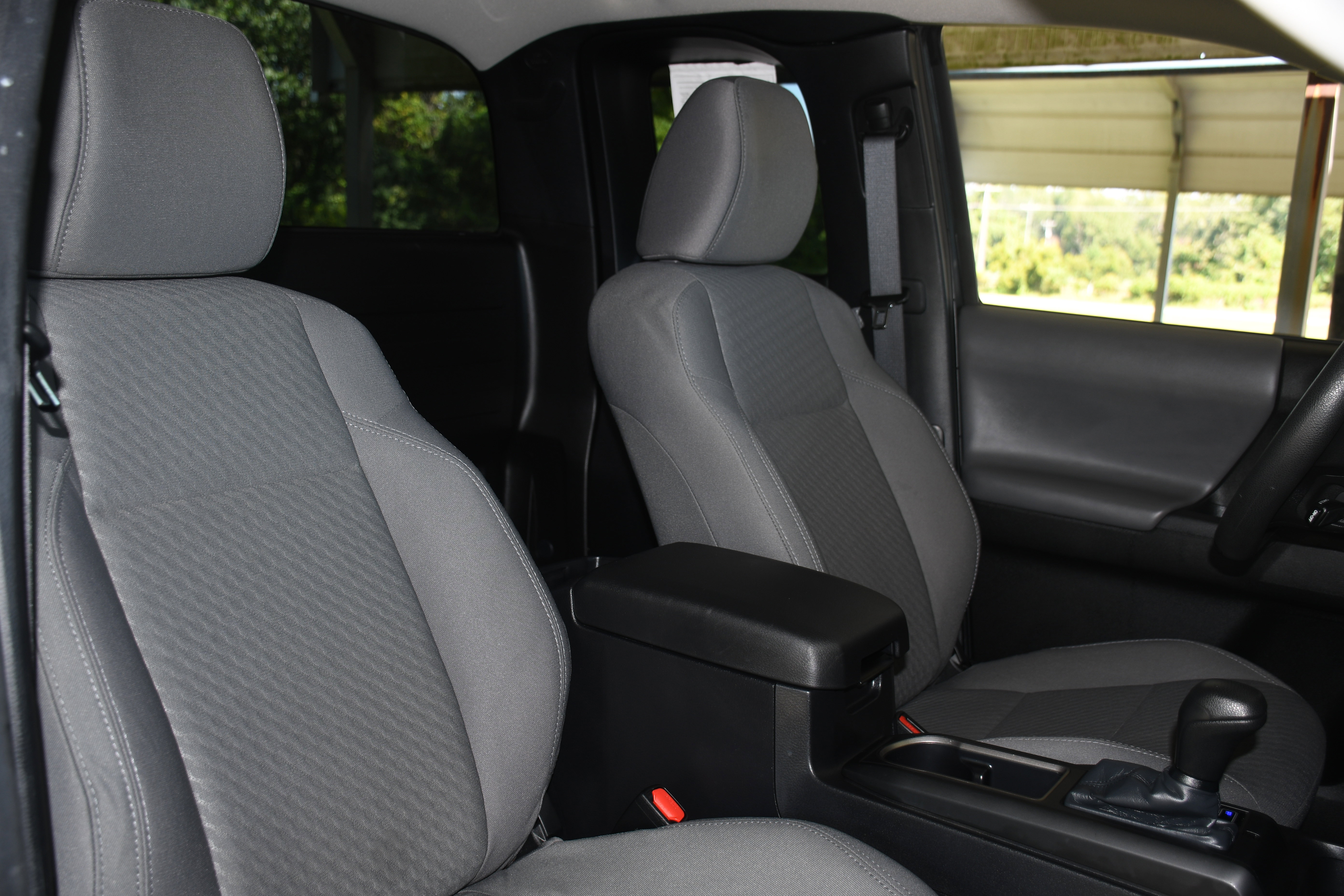 Used 2023 Toyota Tacoma SR image 18