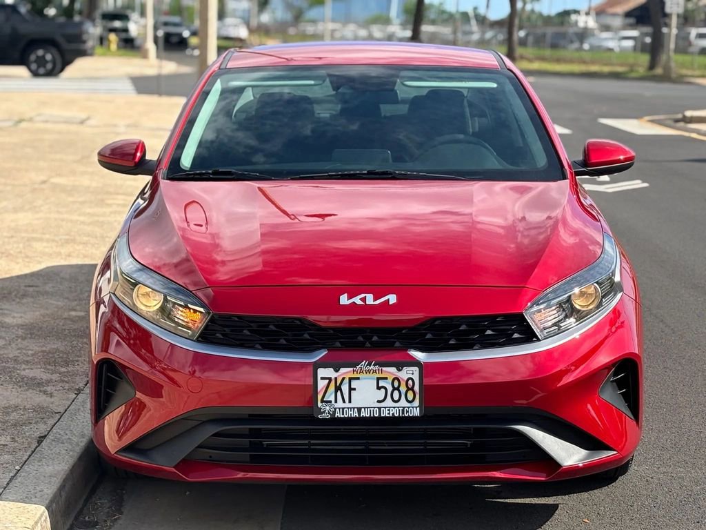 Used 2023 Kia Forte LXS image 7