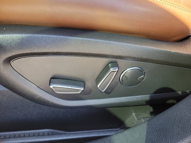 Used 2023 Lincoln Nautilus Reserve image 15