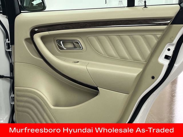 Used 2018 Ford Taurus Limited image 24