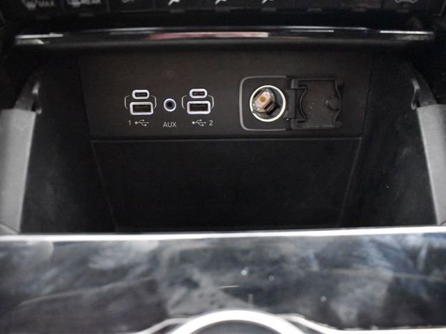 Used 2023 Jeep Grand Cherokee Limited w/ Black Appearance Package image 20