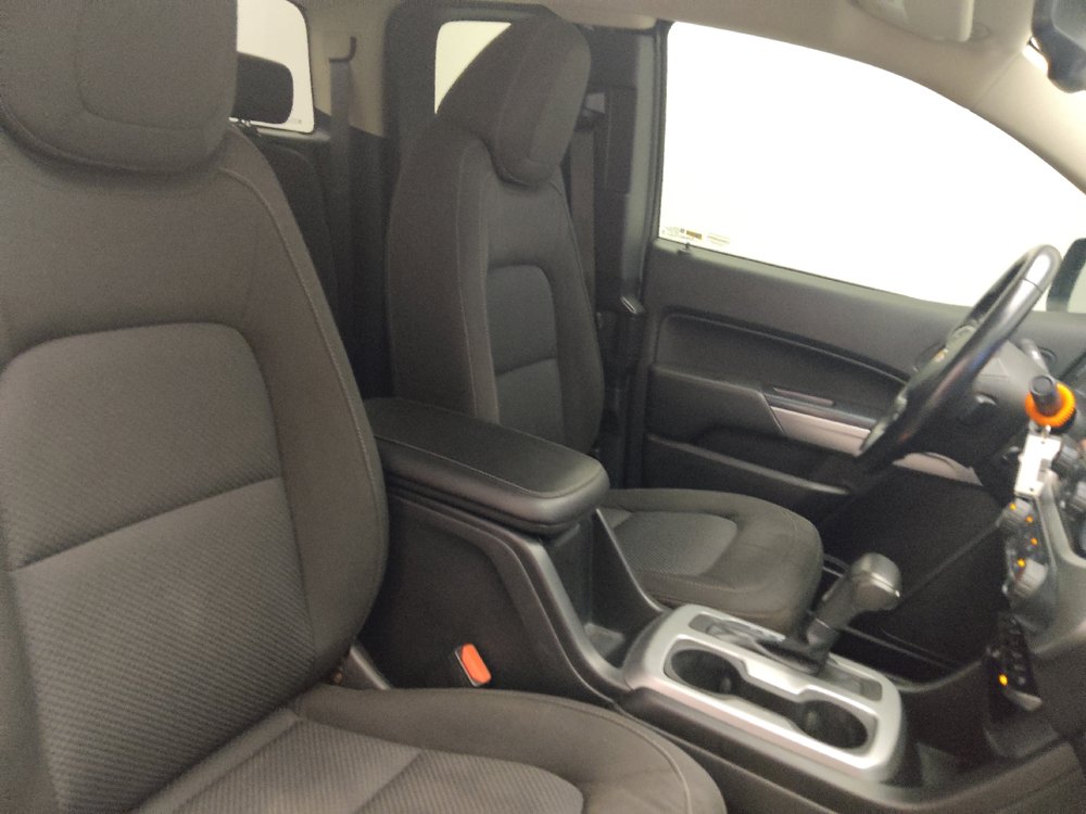Used 2021 Chevrolet Colorado LT w/ Safety Package RWD image 21