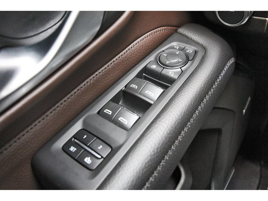 Used 2022 GMC Yukon Denali AWD/4WD image 20