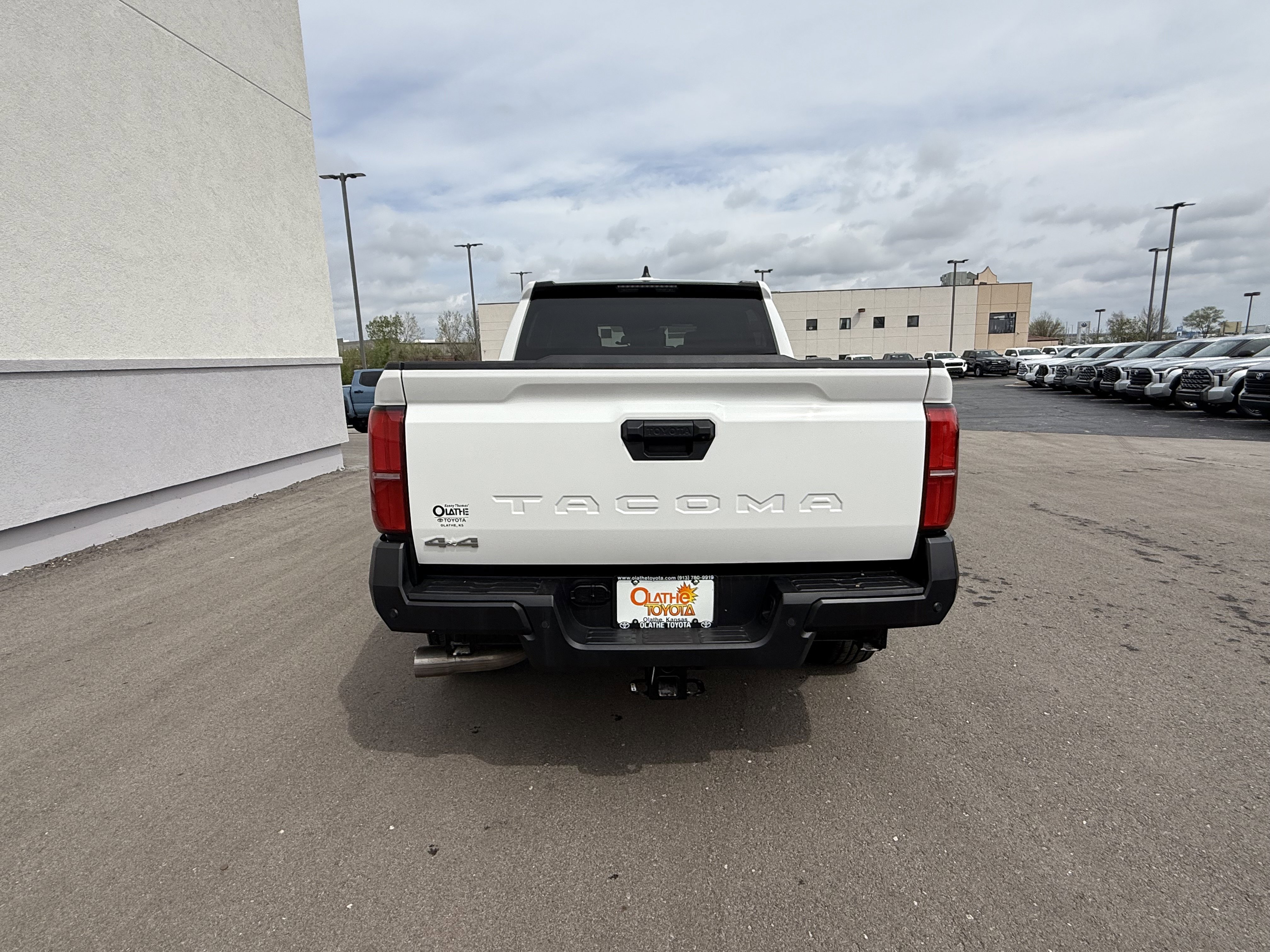 Certified 2025 Toyota Tacoma SR w/ SR Upgrade Package image 4