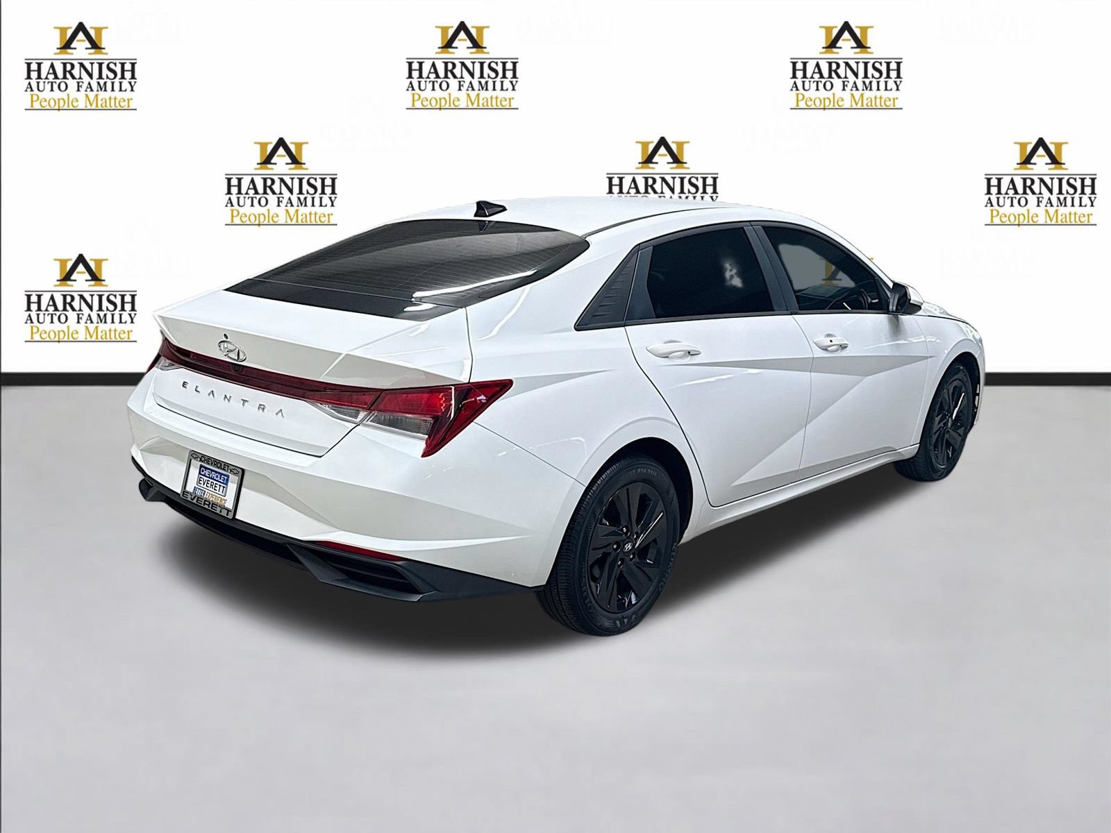 Used 2021 Hyundai Elantra SEL FWD image 5