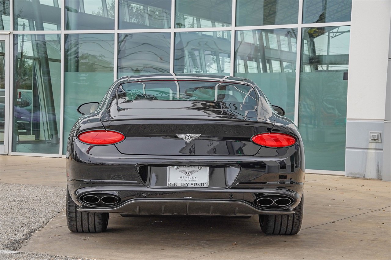 Used 2024 Bentley Continental GT image 16