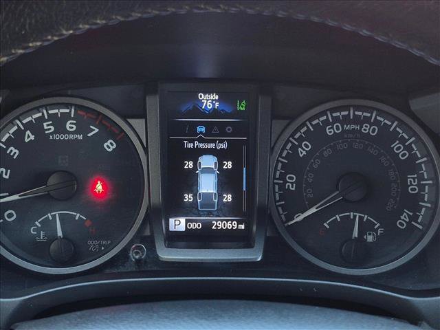 Used 2023 Toyota Tacoma TRD Off-Road w/ Technology Package AWD/4WD image 10