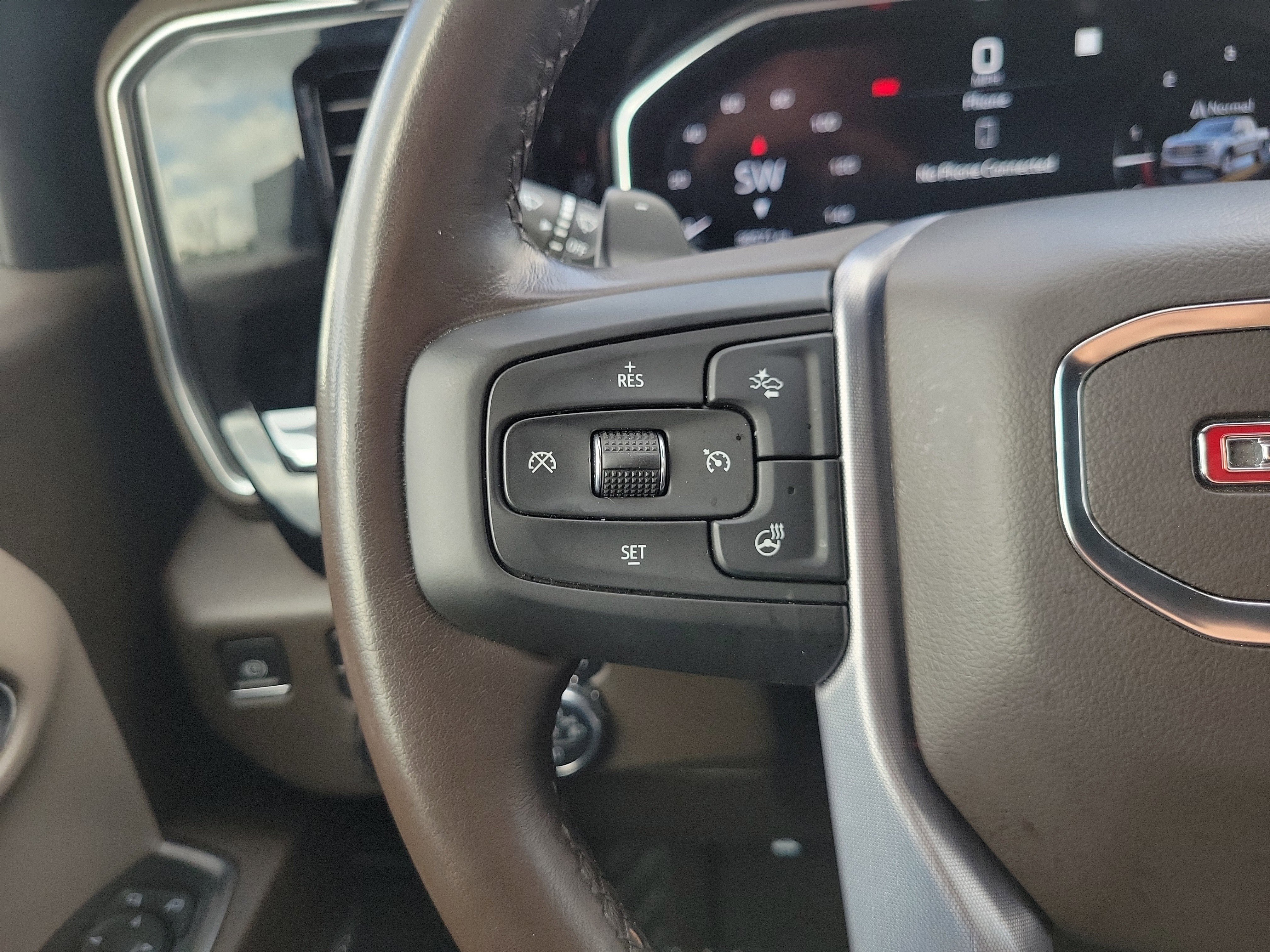 Used 2022 GMC Sierra 1500 SLT w/ SLT Premium Package image 18