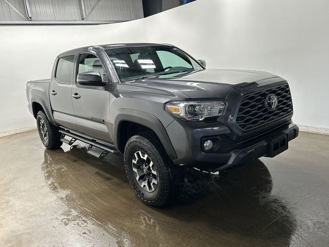Used 2022 Toyota Tacoma TRD Off-Road image 29