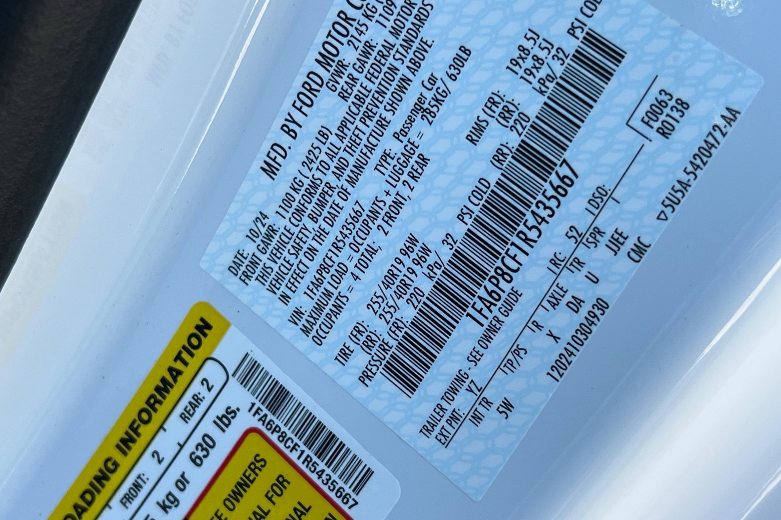 Used 2024 Ford Mustang GT Premium image 31