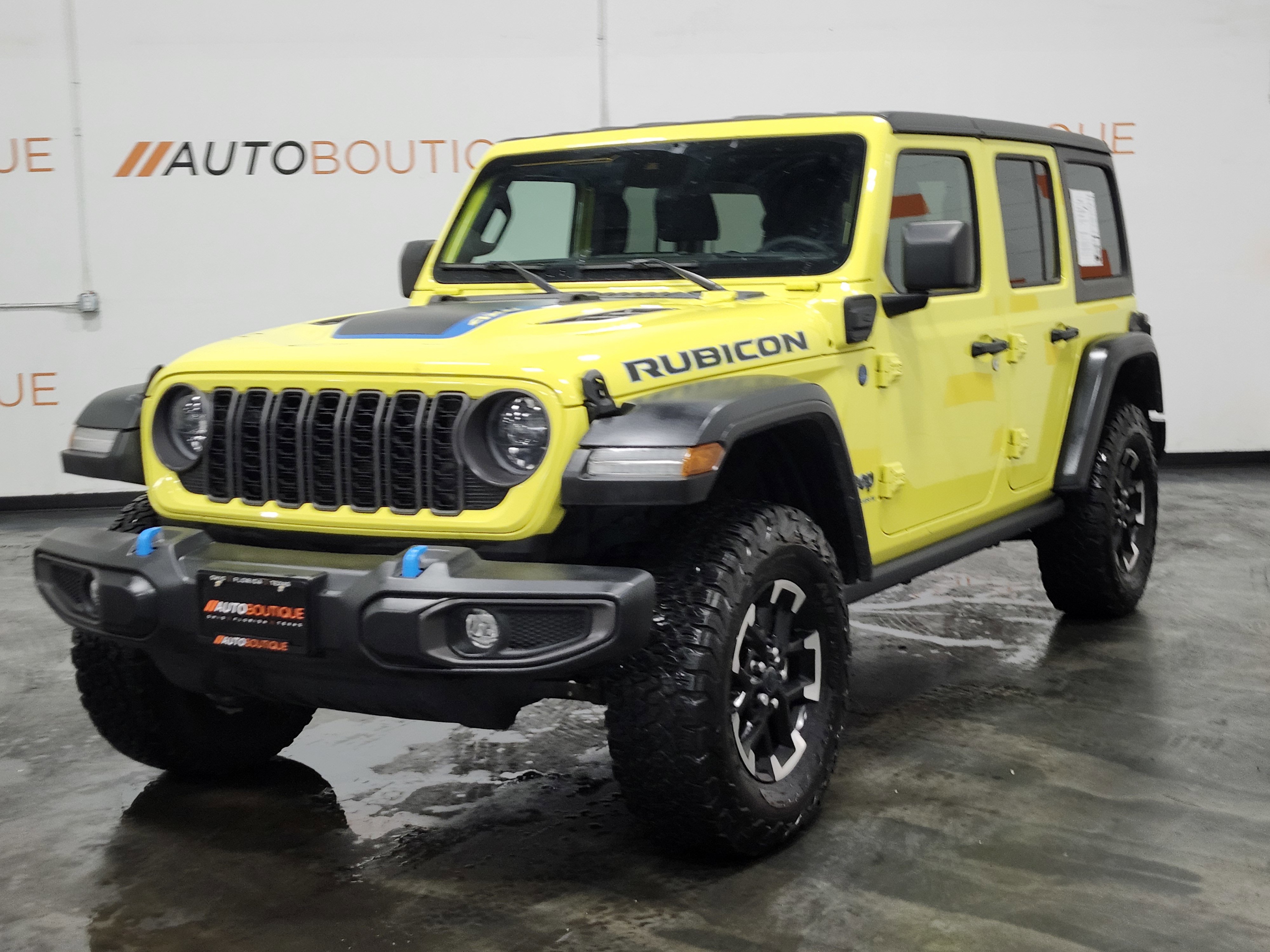 Used 2024 Jeep Wrangler Unlimited Rubicon 4xe w/ Safety Group image 6