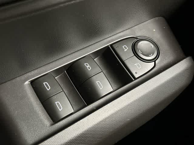 Used 2026 Chevrolet Colorado Trail Boss AWD/4WD image 20