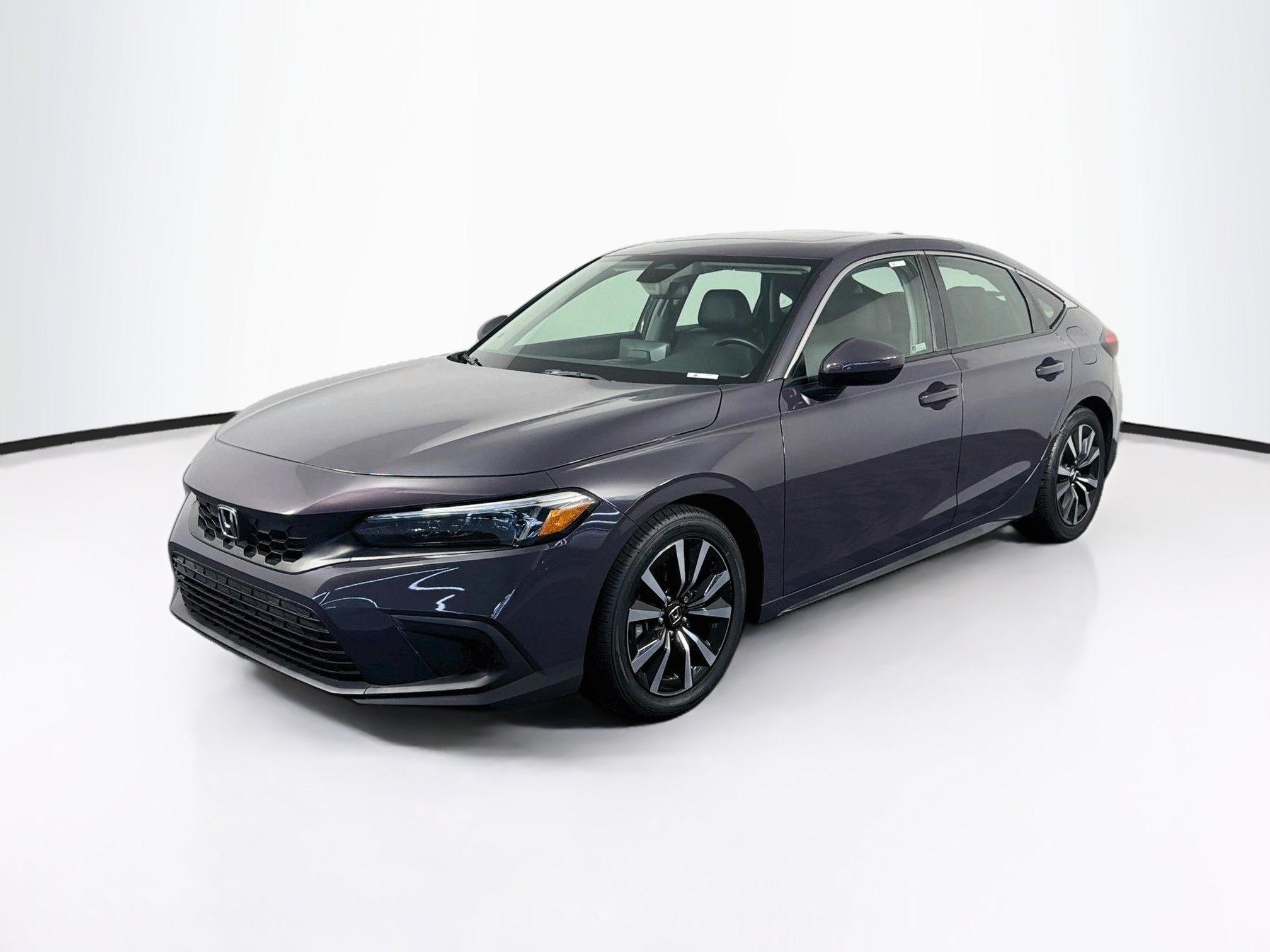 Used 2024 Honda Civic EX-L image 3