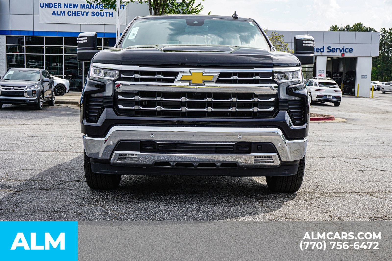 Used 2025 Chevrolet Silverado 1500 LTZ w/ LTZ Convenience Package II RWD image 12