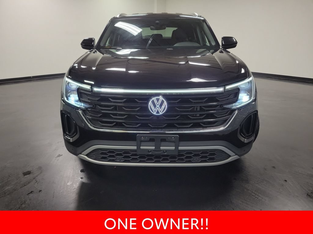 Used 2024 Volkswagen Atlas Cross Sport SE FWD image 3