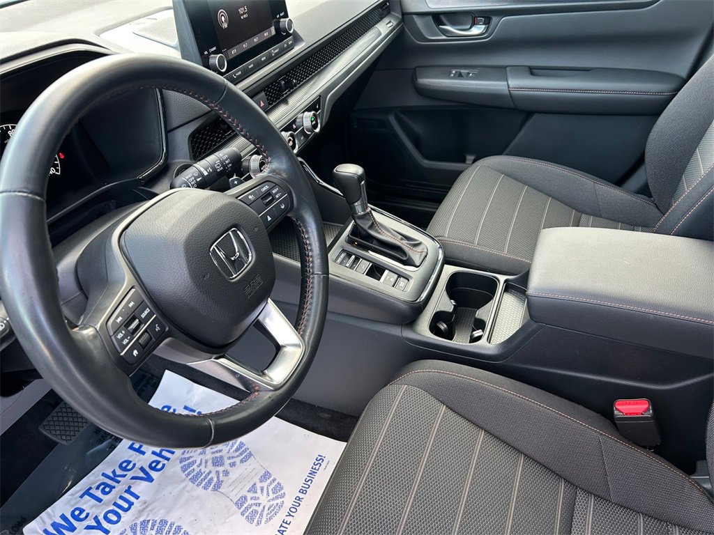 Used 2023 Honda Pilot LX image 11