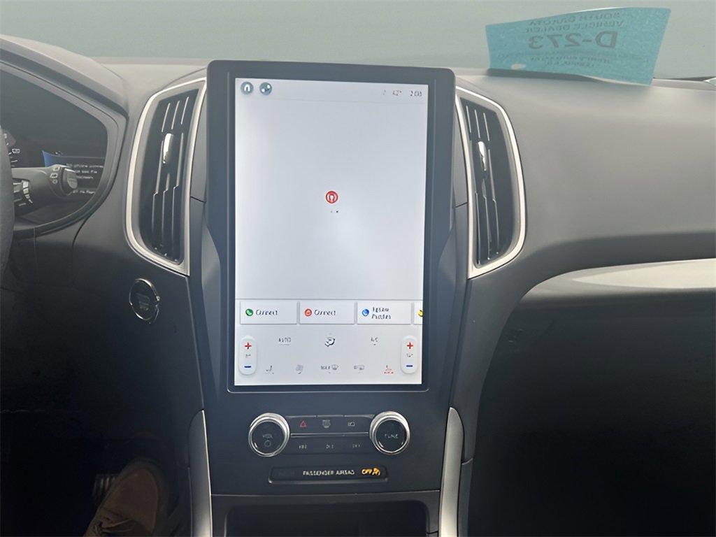 Used 2023 Ford Edge SEL image 16