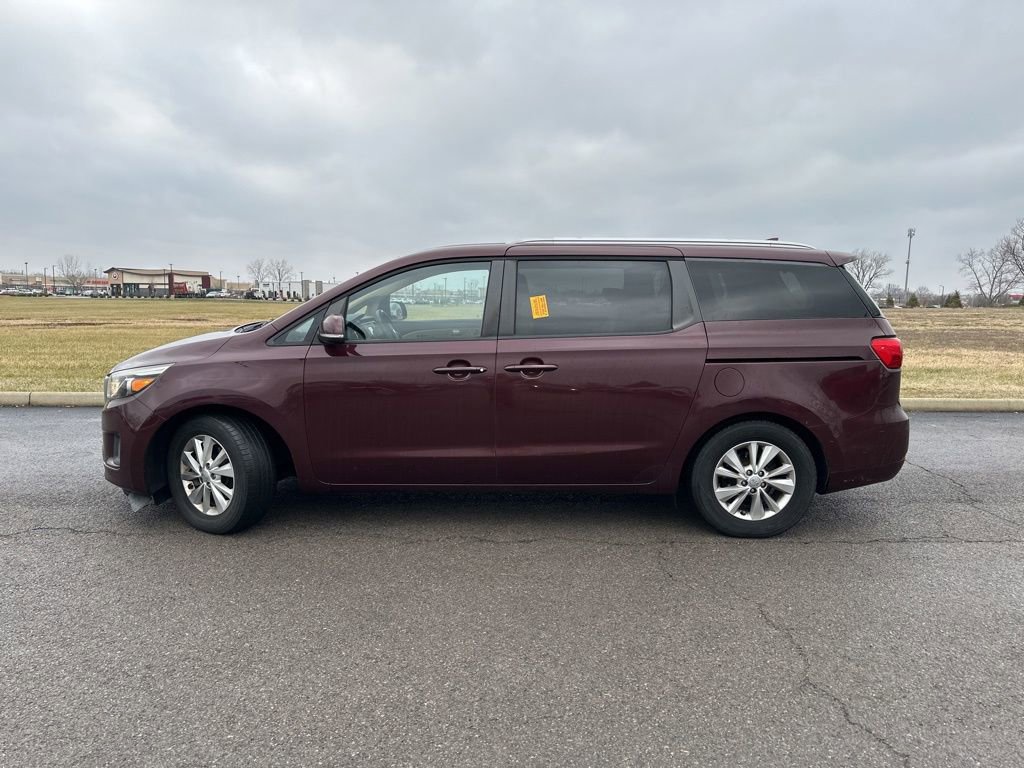 Used 2016 Kia Sedona LX w/ LX Convenience Package image 7