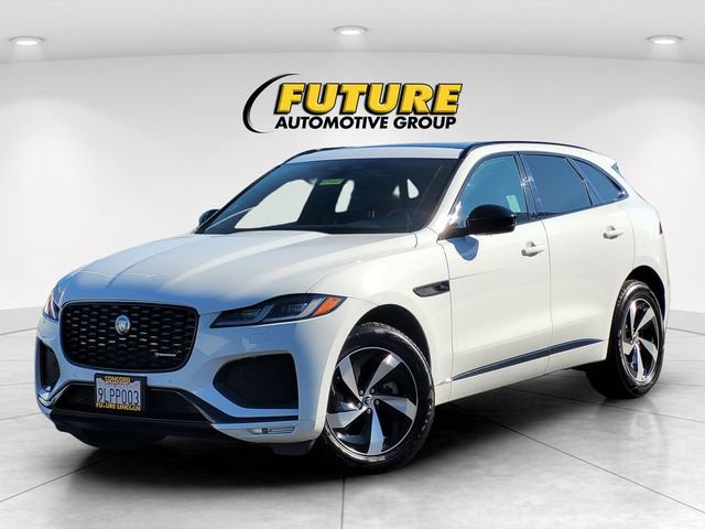 Used 2025 Jaguar F-PACE R-Dynamic S image 3