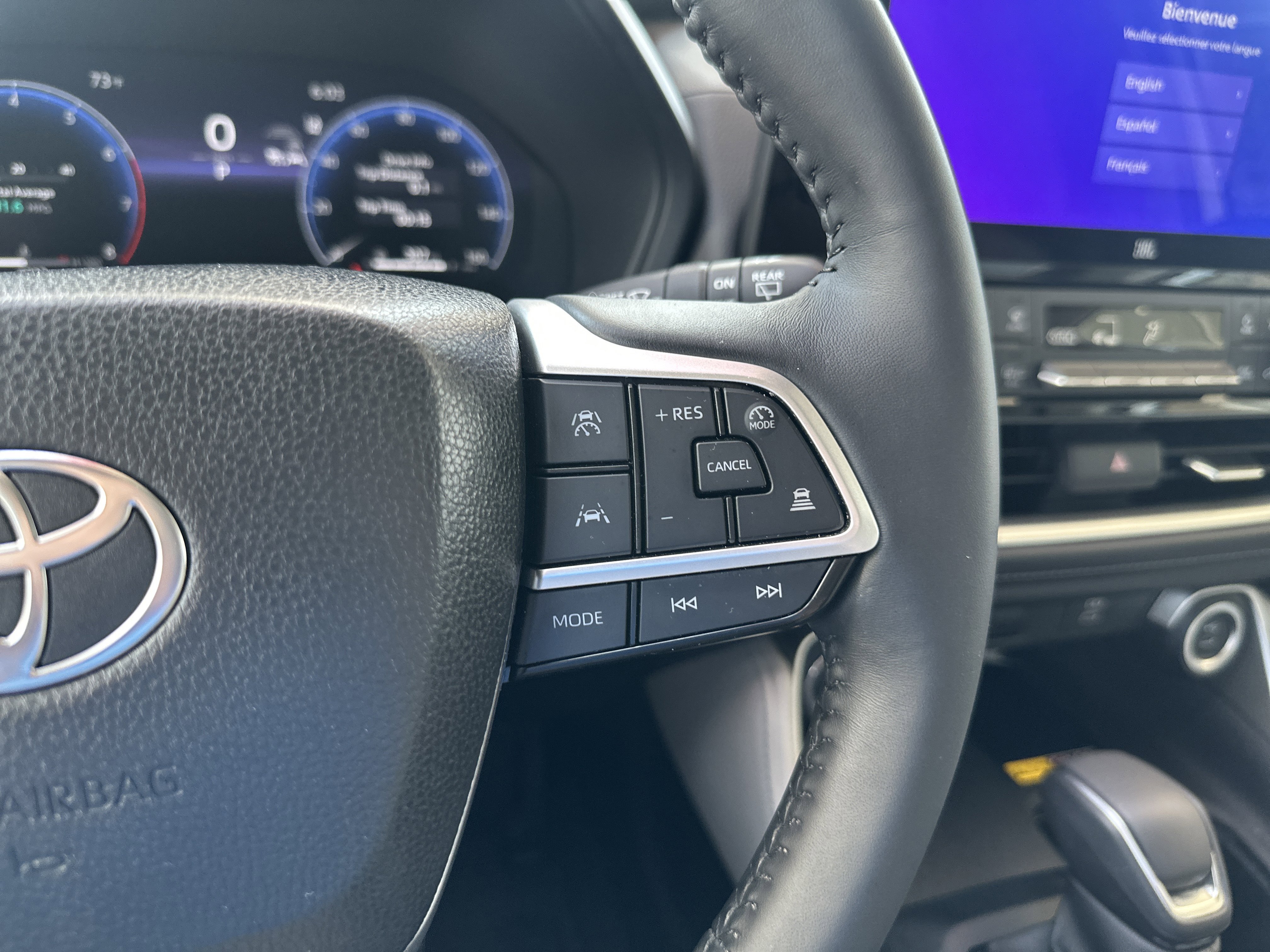 Certified 2024 Toyota Grand Highlander Limited image 32