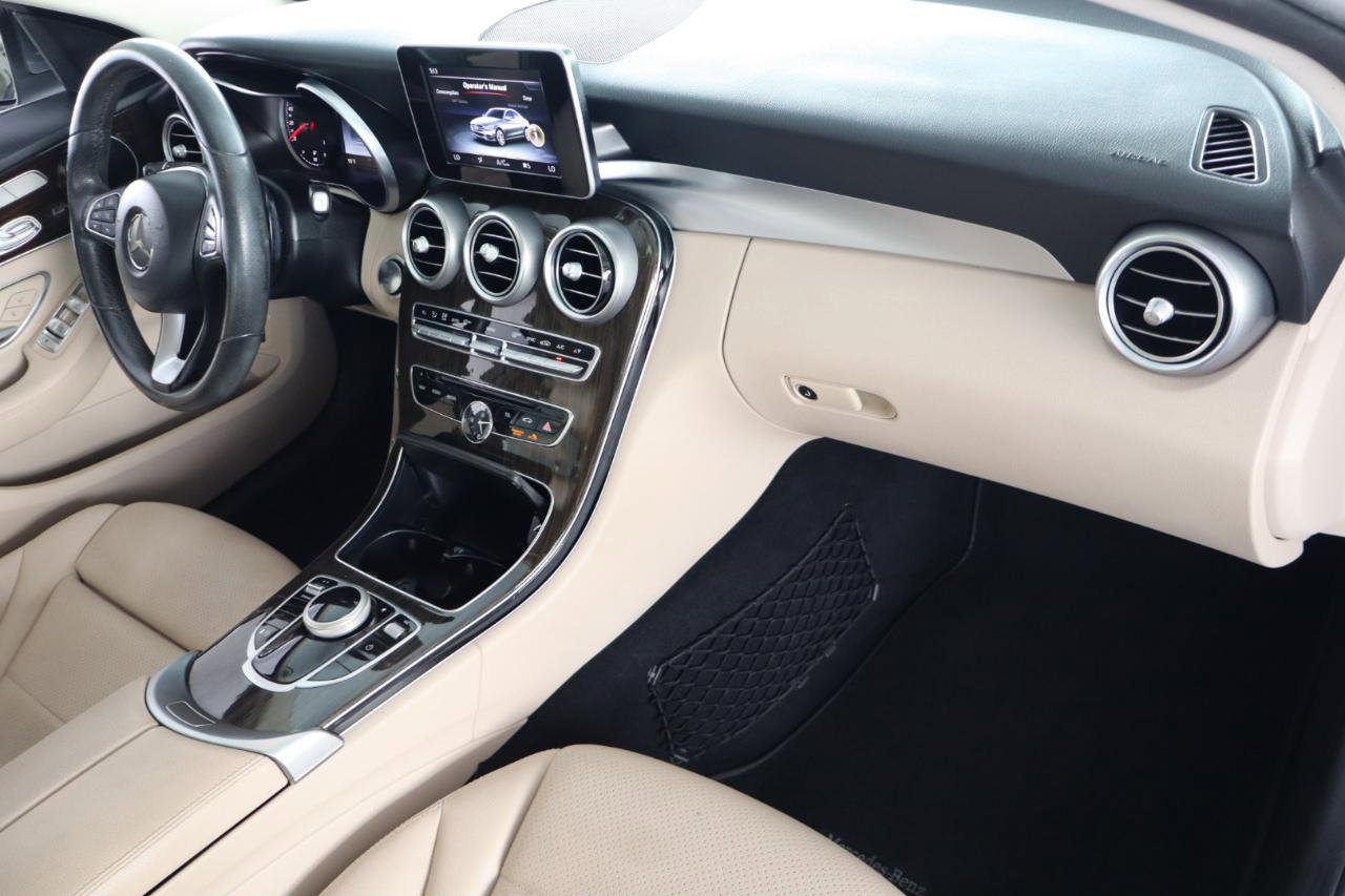 Used 2017 Mercedes-Benz C 300 Sedan w/ Premium 1 Package image 39