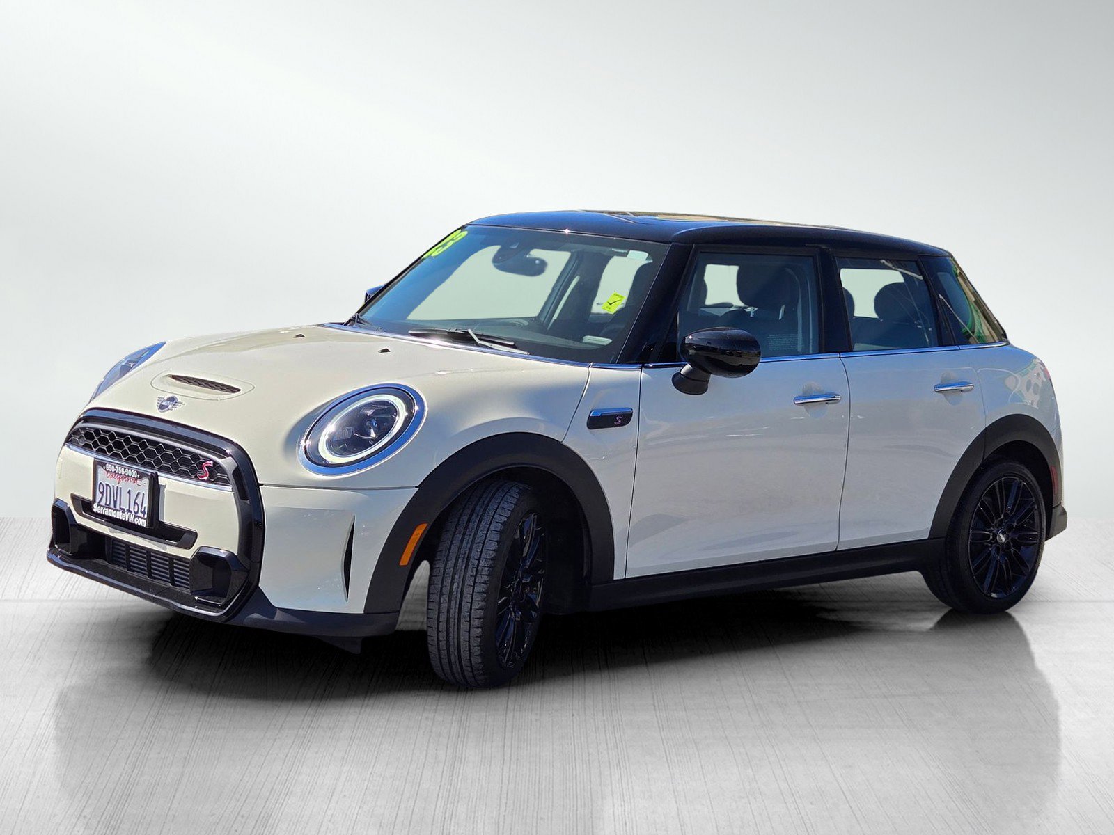 Used 2023 MINI Cooper S FWD image 8