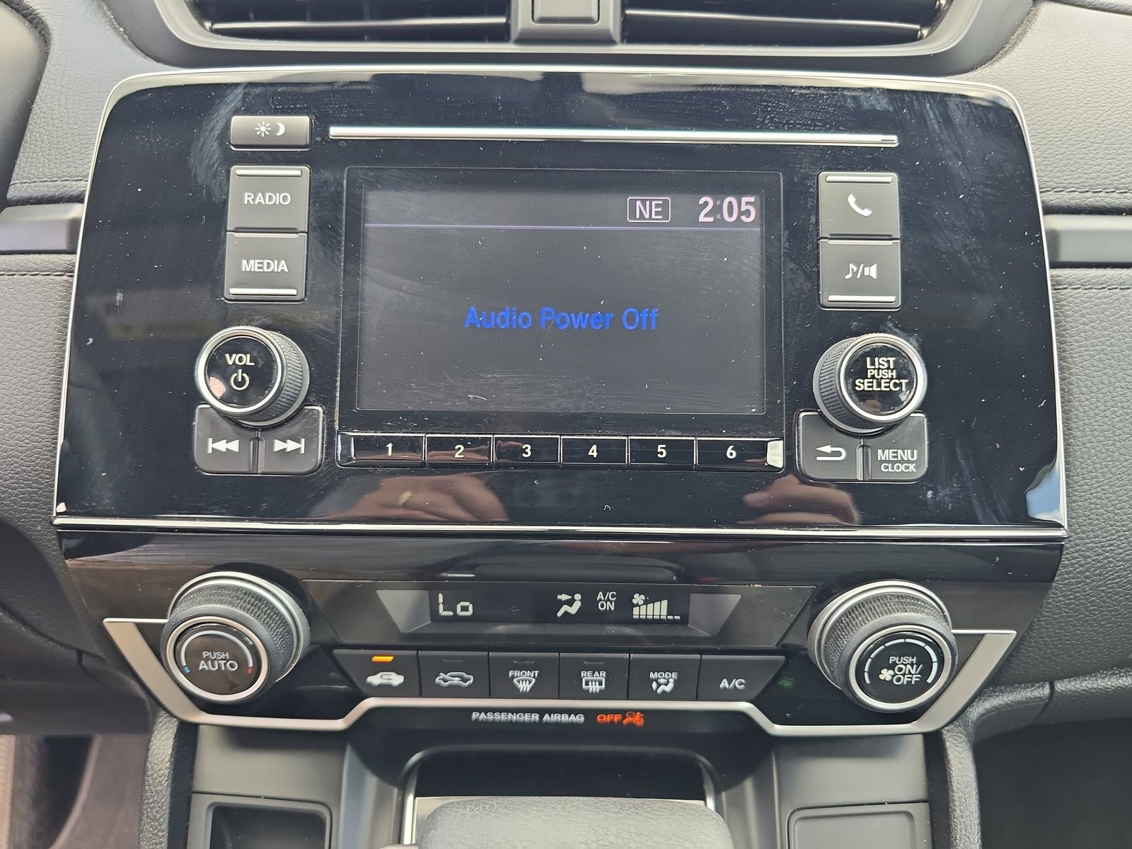 Used 2019 Honda CR-V LX image 17