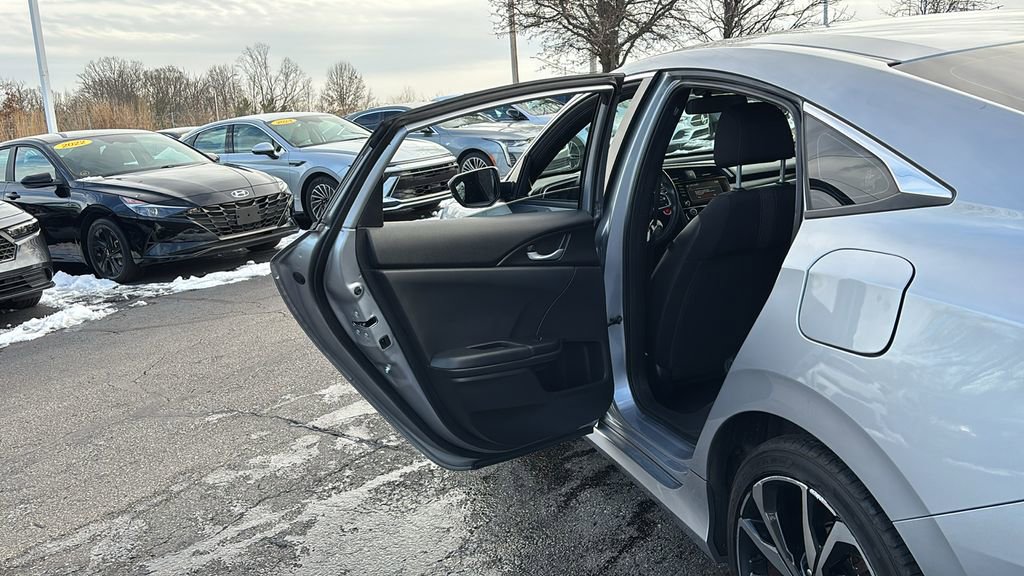 Used 2019 Honda Civic Sport image 28