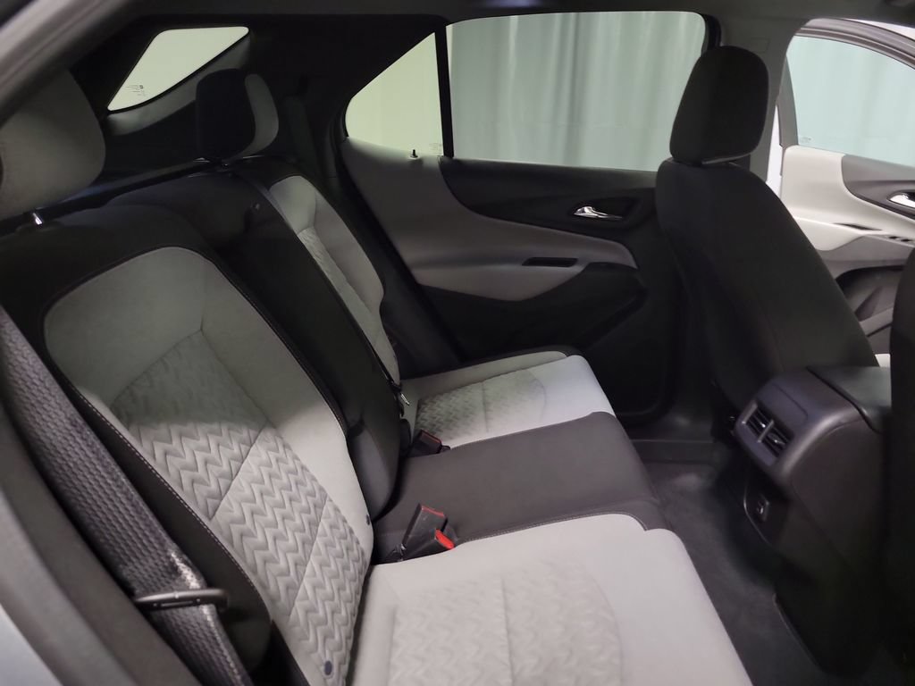 Used 2024 Chevrolet Equinox LS FWD image 26