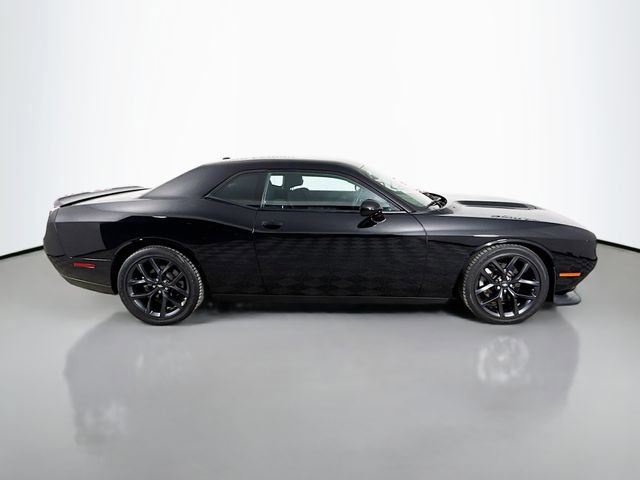 Used 2022 Dodge Challenger GT w/ Blacktop Package image 8