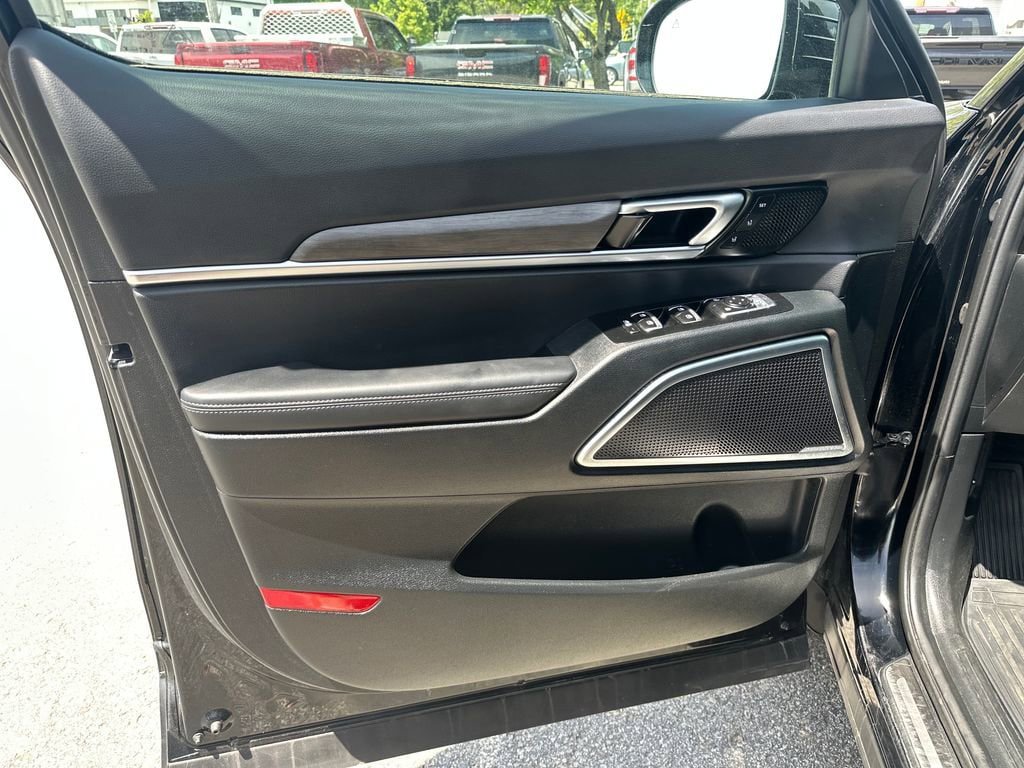 Certified 2024 Kia Telluride SX Prestige X-Line AWD/4WD image 10
