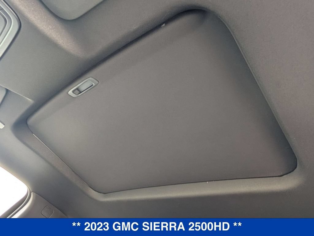 Used 2023 GMC Sierra 2500 Denali w/ Denali Black Diamond Edition AWD/4WD image 17