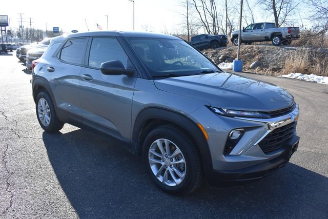 Certified 2024 Chevrolet TrailBlazer LS w/ LS Convenience Package image 11