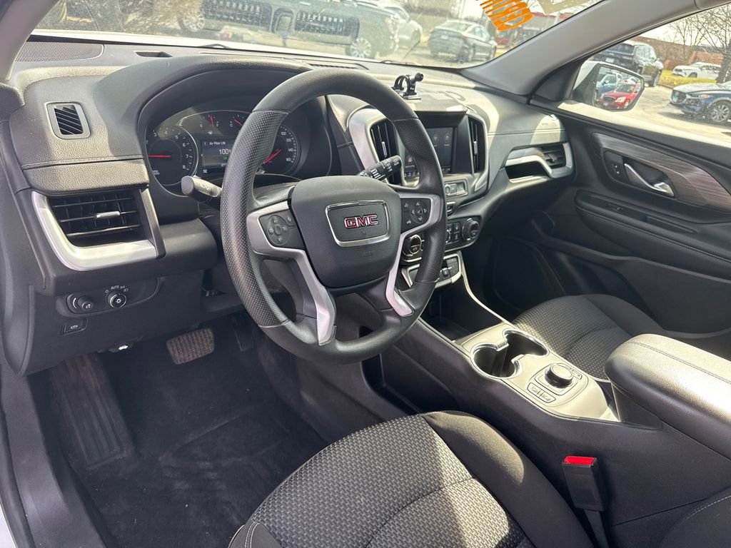 Certified 2024 GMC Terrain SLE w/ Driver Convenience Package image 20