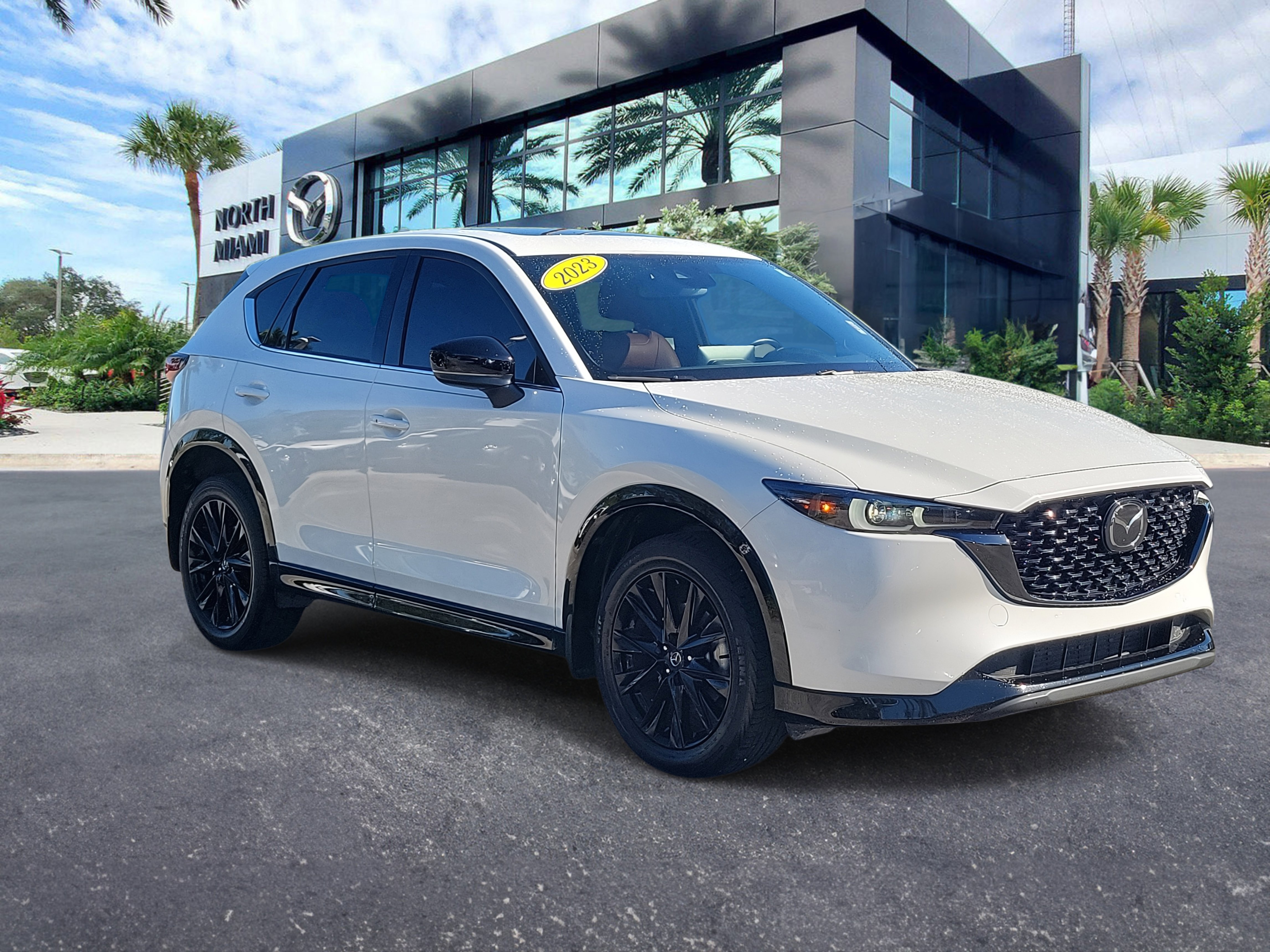 Certified 2024 MAZDA CX-5 Carbon Edition image 3