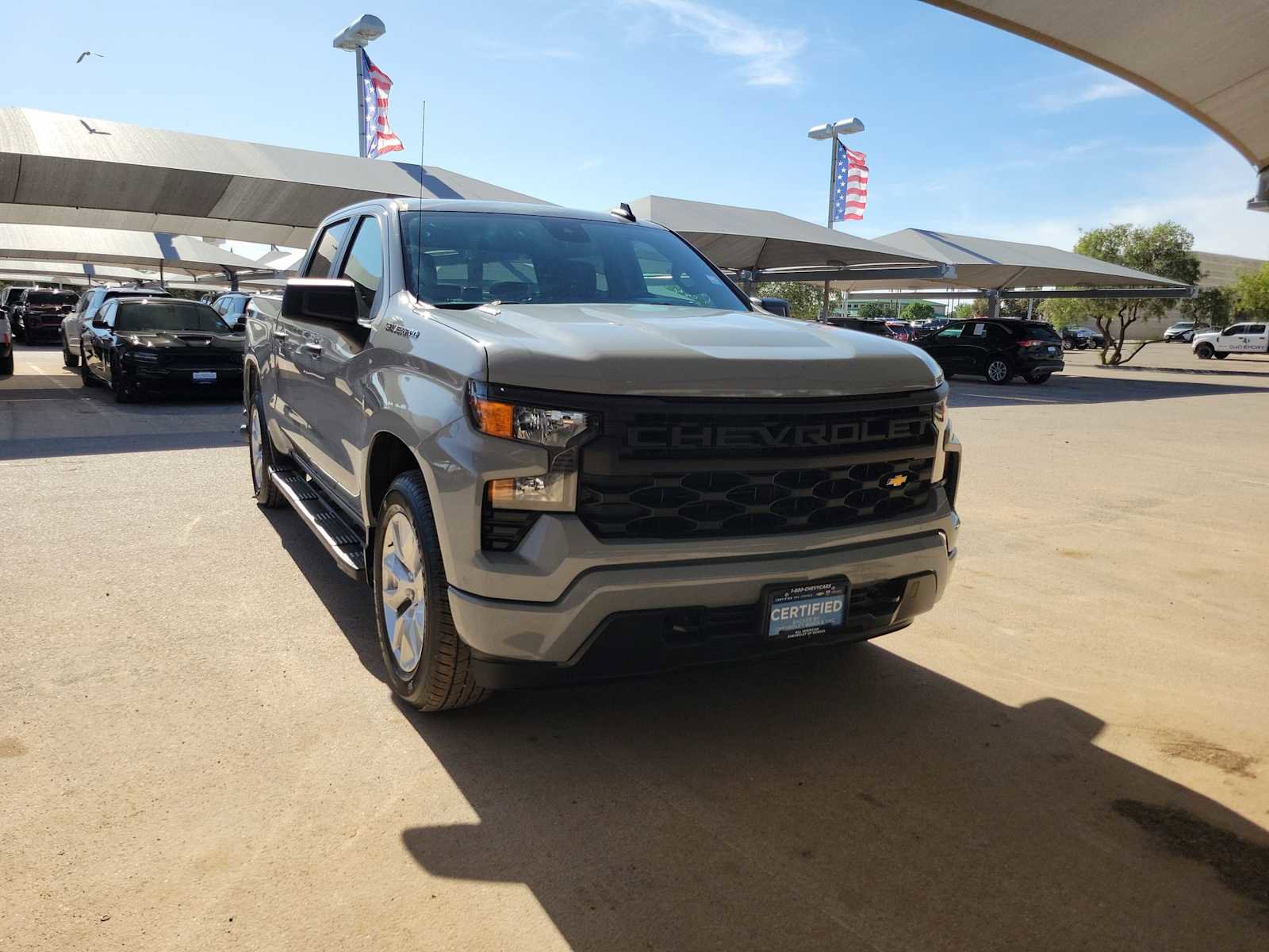 Used 2025 Chevrolet Silverado 1500 Custom RWD image 2