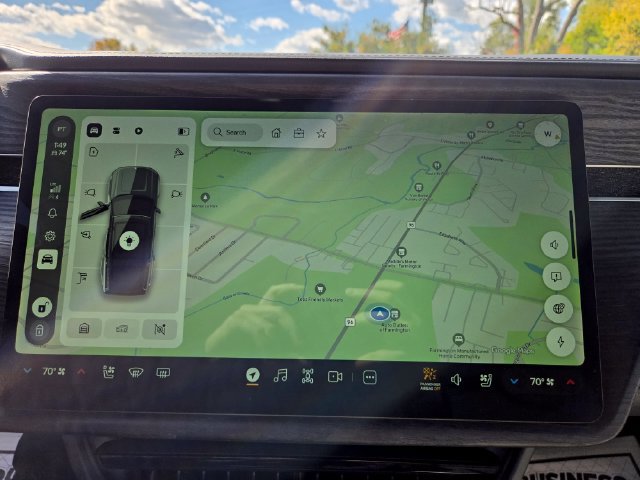 Used 2024 Rivian R1S Adventure Quad AWD/4WD image 25
