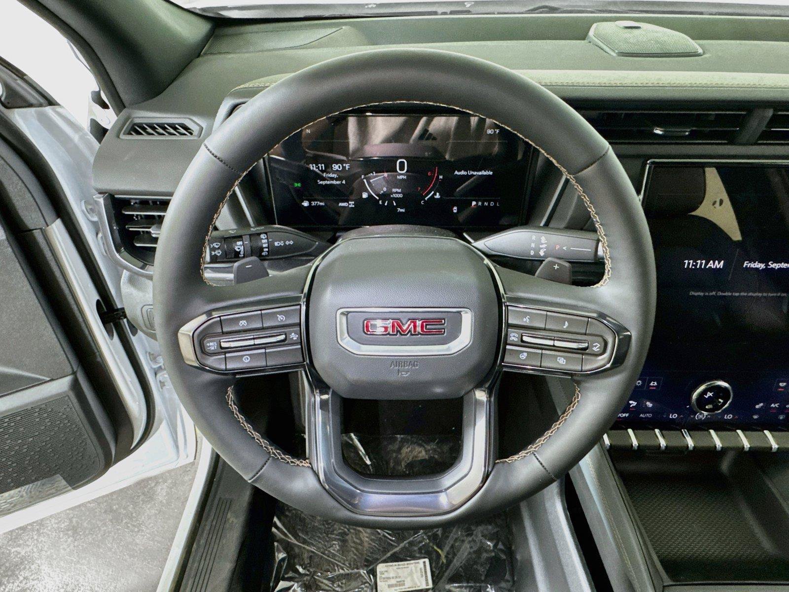 New 2027 GMC Terrain AT4 w/ Technology Package II AWD/4WD image 6