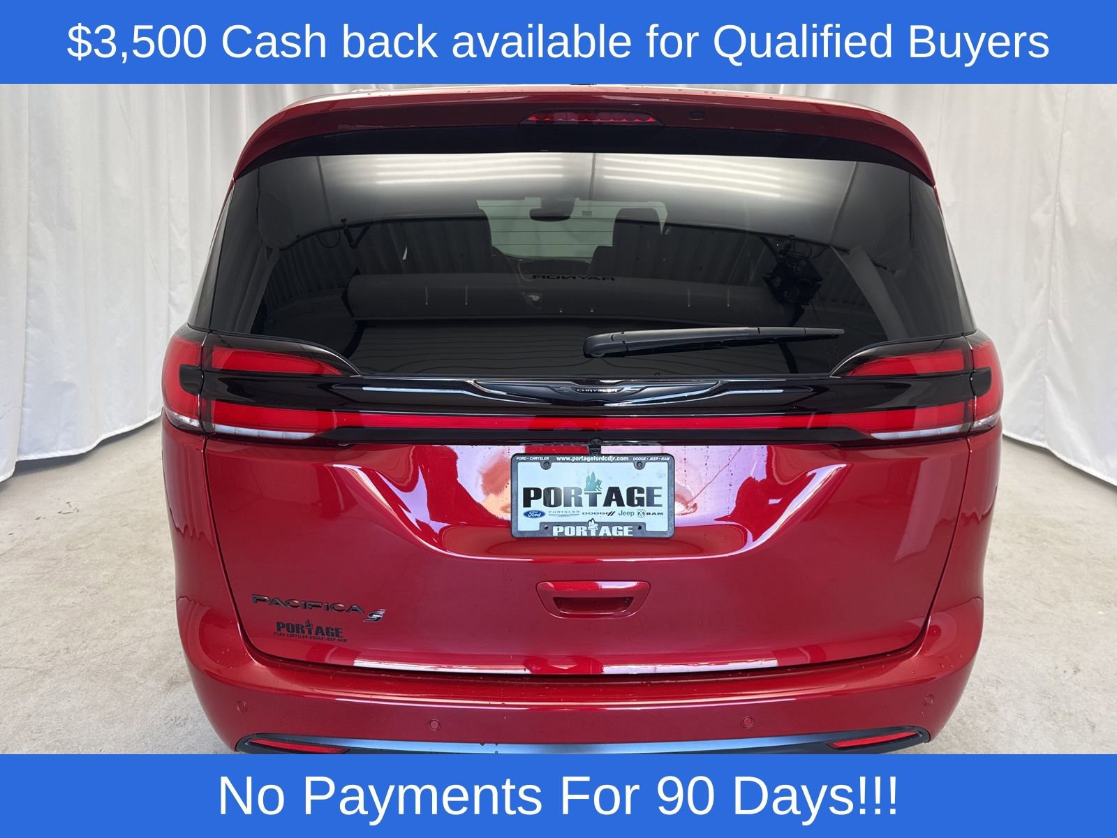 New 2026 Chrysler Pacifica Select w/ S Appearance Package FWD image 4