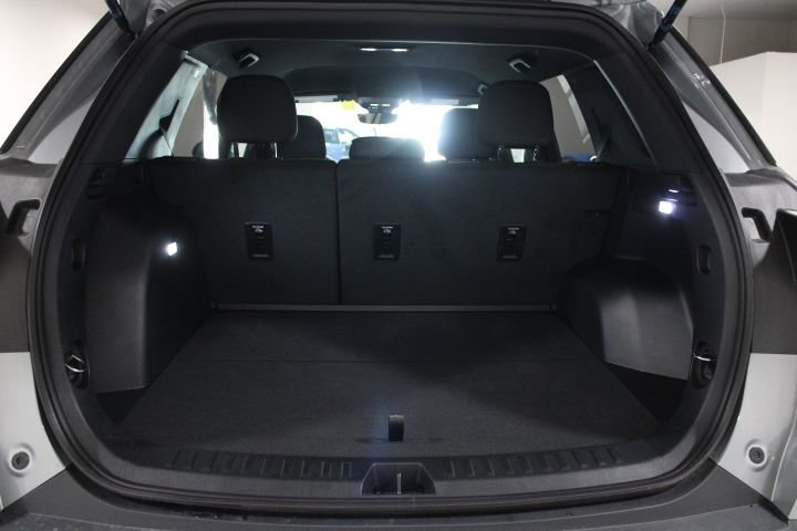 Used 2026 GMC Terrain Elevation w/ Technology Package II FWD image 13