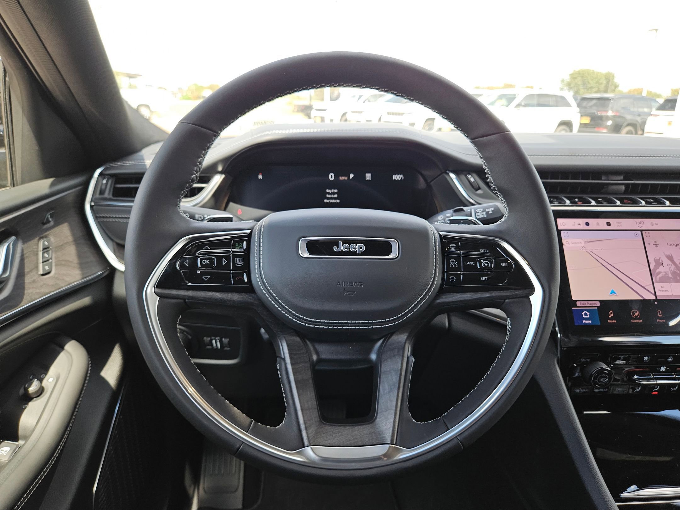 New 2025 Jeep Grand Cherokee Overland w/ Luxury Tech Group IV image 18