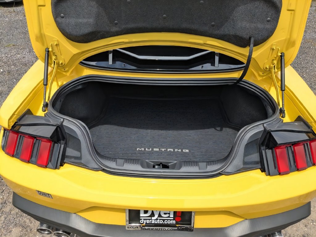 Used 2024 Ford Mustang GT RWD image 13