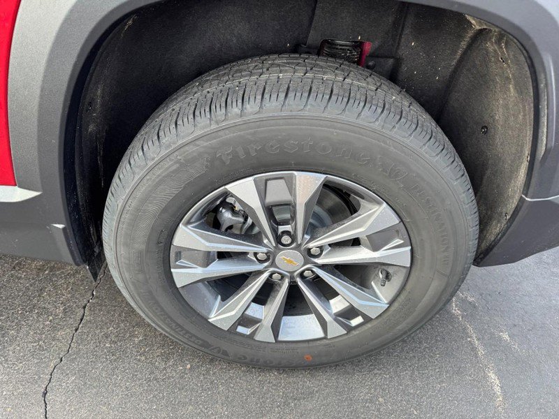 New 2026 Chevrolet Equinox LT w/ Safety and Technology Package image 6