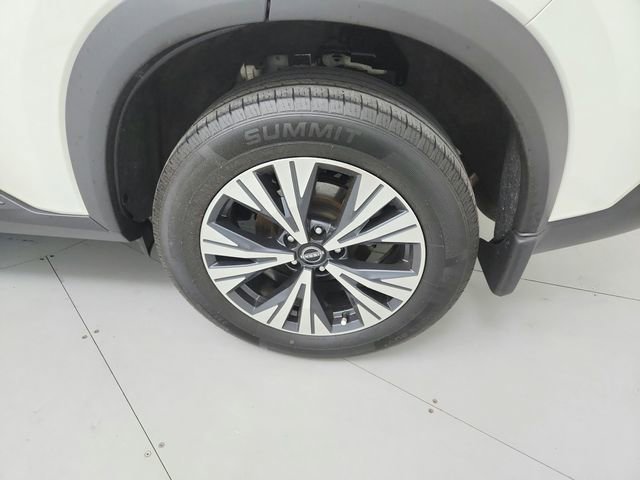 Used 2023 Nissan Rogue SV FWD image 39