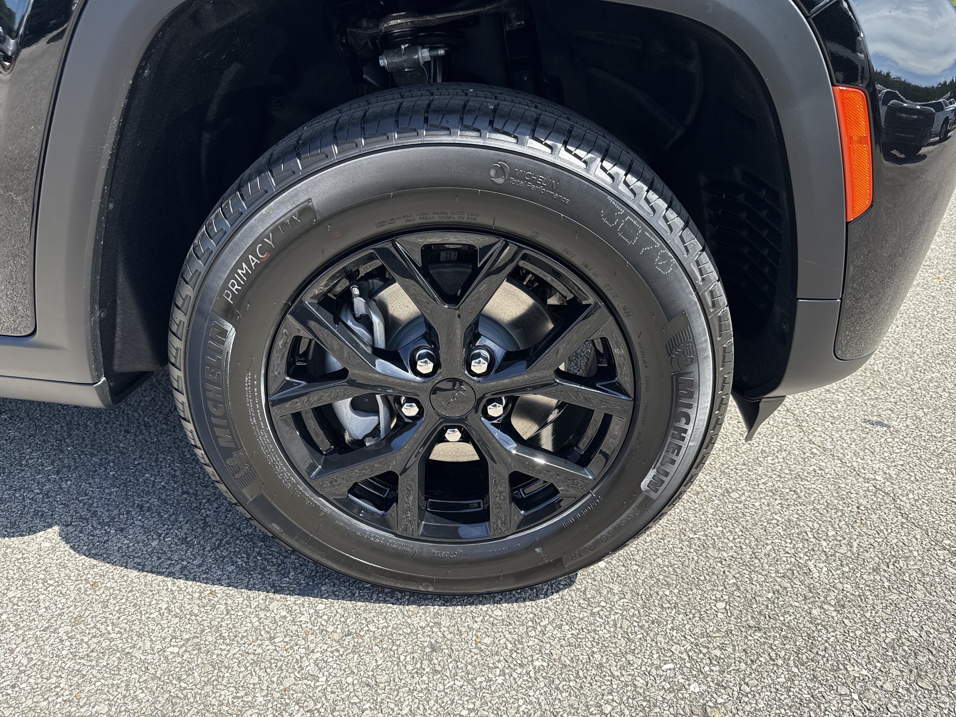 New 2026 Jeep Grand Cherokee Altitude RWD image 13