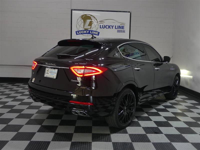 Used 2019 Maserati Levante AWD/4WD image 10